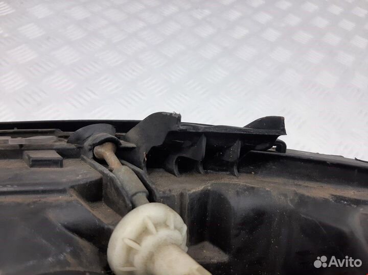 Фара передняя для Opel Omega B 9193418