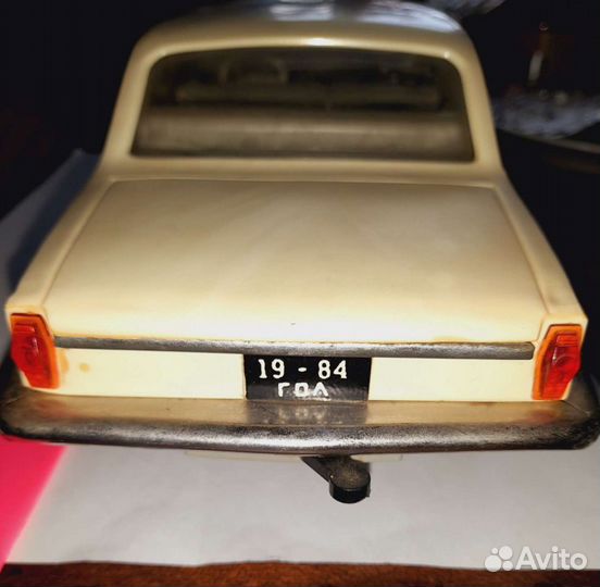 Волга газ-24