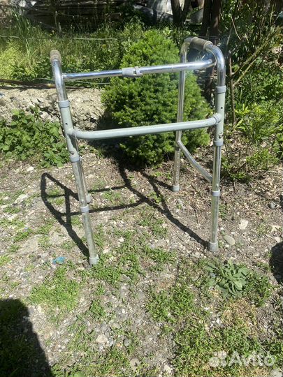 Ходунки для взрослых