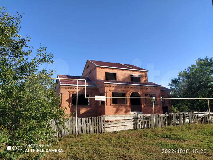 Дом 300 м² на участке 15 сот.