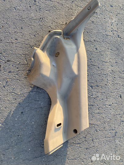 Обшивка задняя правая Rover 400