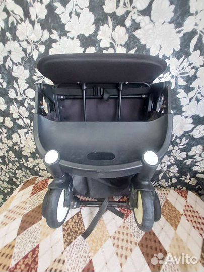 Прогулочная коляска yoya plus