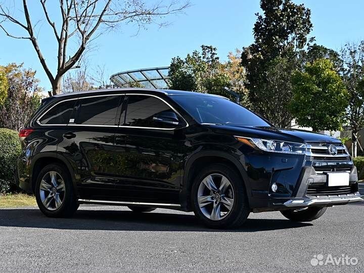 Toyota Highlander 2.0 AT, 2021, 32 000 км