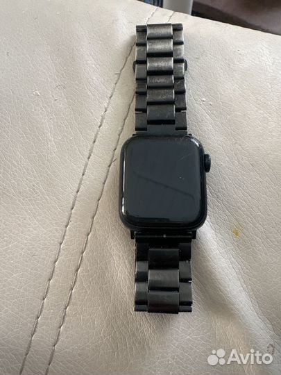 Apple Watch SE (Gen 2) 40mm Midnight)