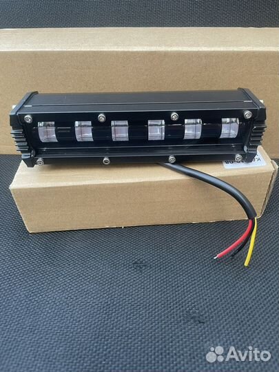 Фары универсальные дальний ближний свет