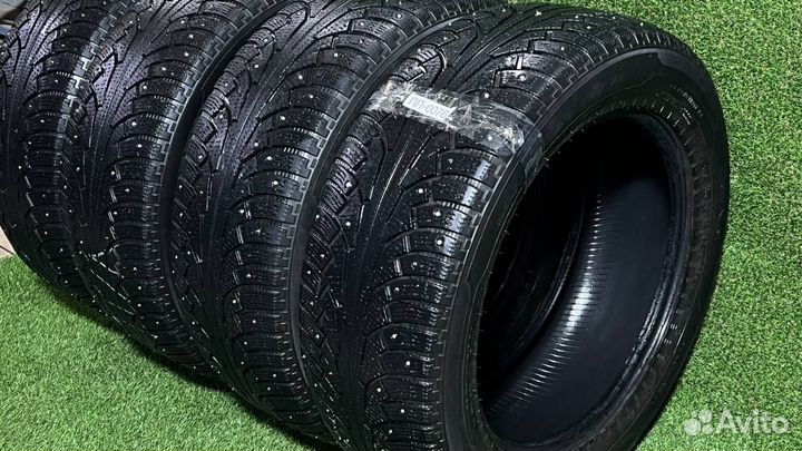 Nokian Tyres Hakkapeliitta 5 SUV 275/55 R20 117T