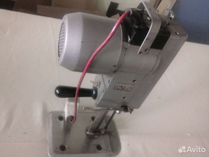 Сабельный раскройные нож