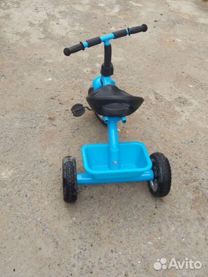 Детский велосипед 3колесный