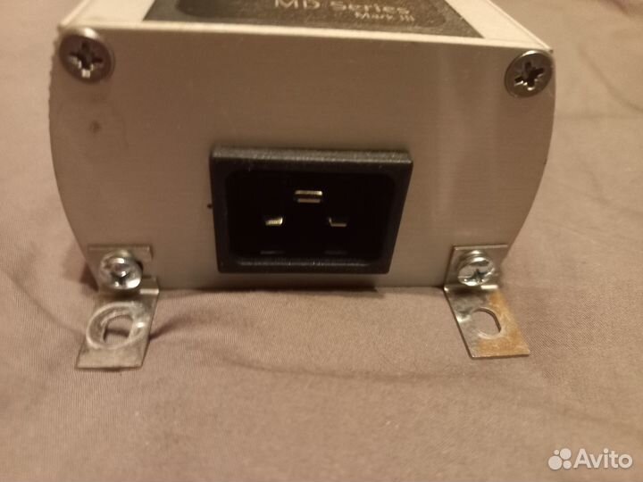 Сетевой фильтр Supra Mains Block MD-08EU/SP MK3