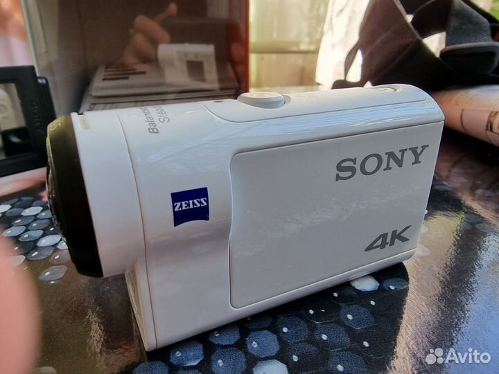 Экшн-камера Sony FDR-X3000R