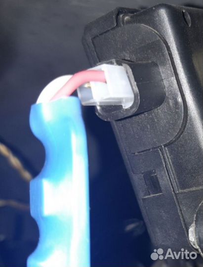 Стабилизатор заслонки Opel Astra H (осталась одна)