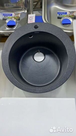 Мойка на кухню новая в наличии