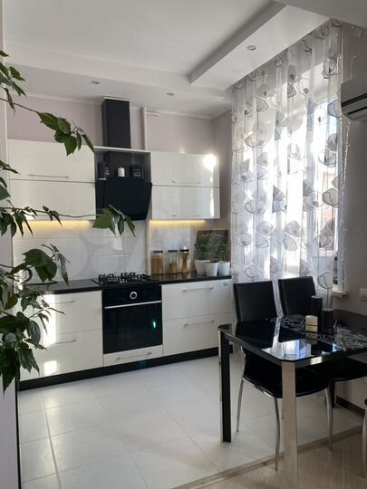 2-к. квартира, 60 м², 3/5 эт.