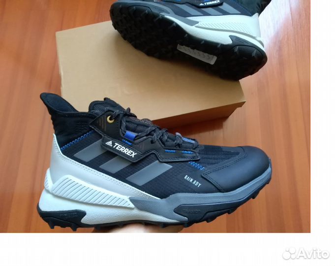 Кроссовки adidas terrex gore-TEX оригинал