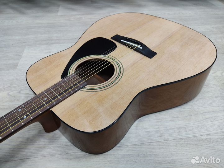 Гитара Yamaha F 310 оригинал