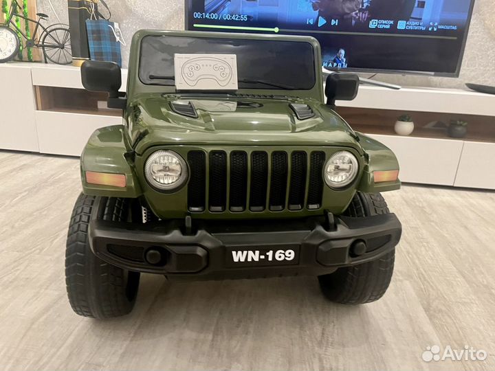 Электромобиль детский большой с пультом Jeep