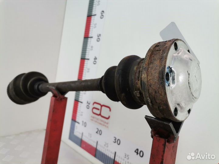 Полуось задняя (приводной вал, шрус) Mercedes-Benz