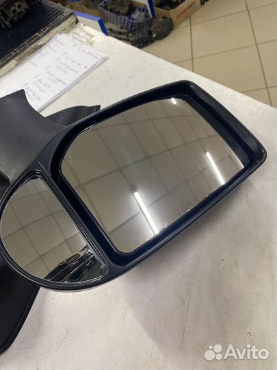 Зеркало правое Ford с 2000