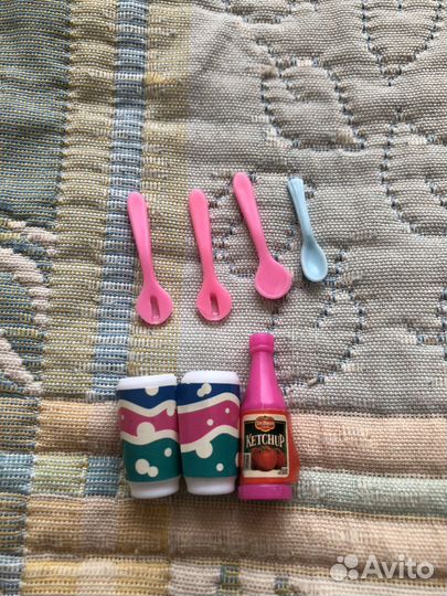 Мелочи аксессуары для куклы барби и келли