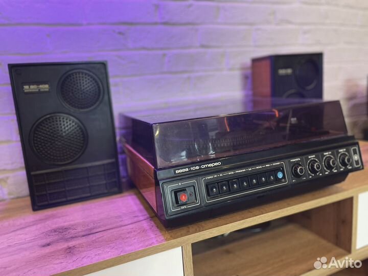 Проигрыватель винила Вега 108 Стерео