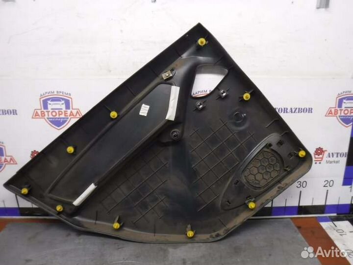 Обшивка двери задняя правая Лада Калина 2 11186