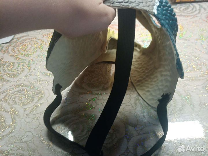 Маска динозавра 