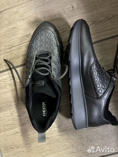 Кроссовки geox