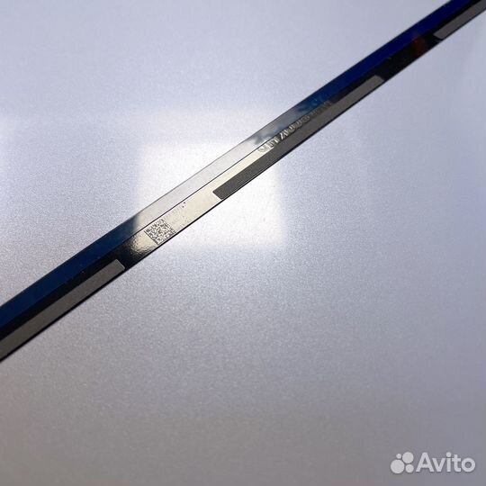 Нижняя стеклянная рамка MacBook Pro 15 оригинал