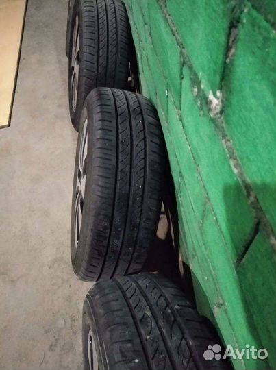 R15 Yokohama A.Drive AA01 185/65, PCD 4x100 DIA 54.1