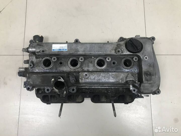 Головка блока цилиндров Toyota Avensis
