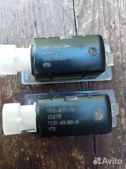 Фонарь подсветки номера Лада Веста универсал