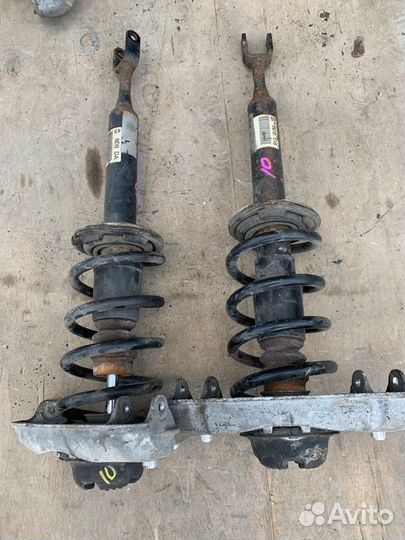 Стойка подвески передняя Audi A4 B7 2.0 BGB