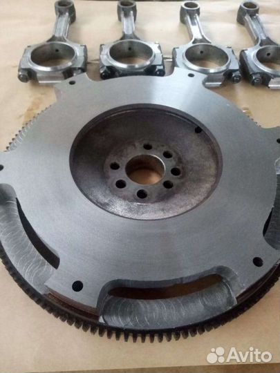 Шатуны 405,406. Маховик