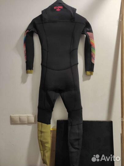 Гидрокостюм женский Billabong