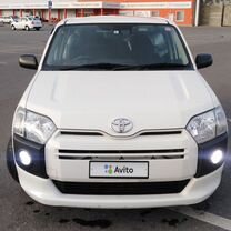 Toyota Probox 1.5 CVT, 2018, 179 000 км, с пробегом, цена 1 350 000 руб.