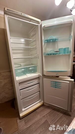 Холодильник Stinol бу