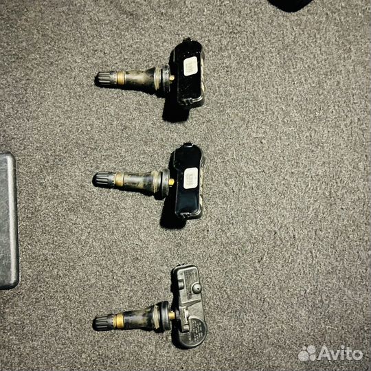 Датчик давления в шинах cm5t-1a180-aa