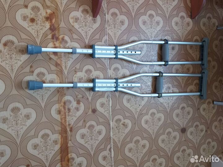 Костыли подмышечные