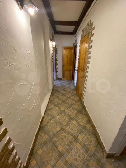 2-к. квартира, 60 м², 1/5 эт.