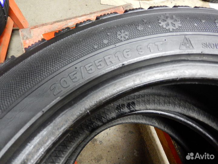 Kumho I'Zen Wis KW19 205/55 R16