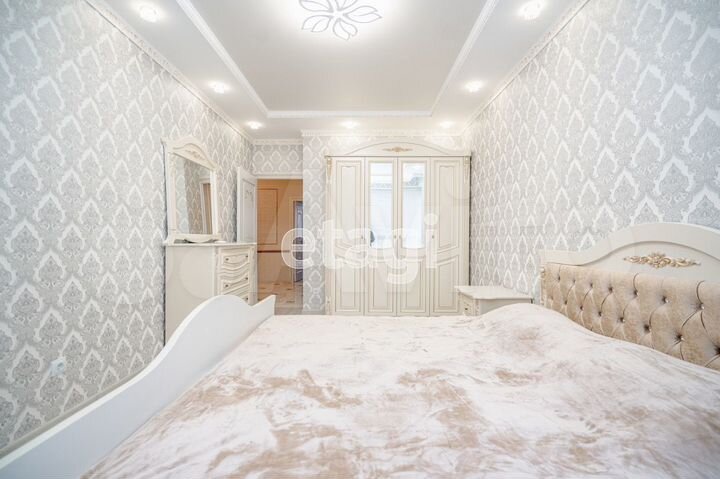 3-к. квартира, 110 м², 4/19 эт.