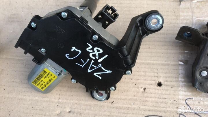 Моторчик стеклоочистителя задний Опель Зафира С