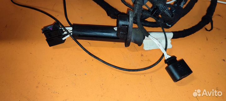 Проводка крышки багажника VAG Passat B7 3AF971148N