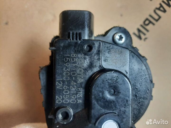 Моторчик дворников Toyota Rav 4 13-18г