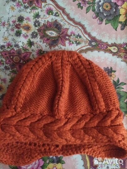 Шапочка вязаная