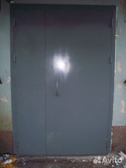 Дверь входная, техническая