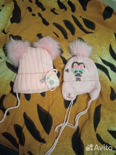 Куртки и пакет вещей для девочки