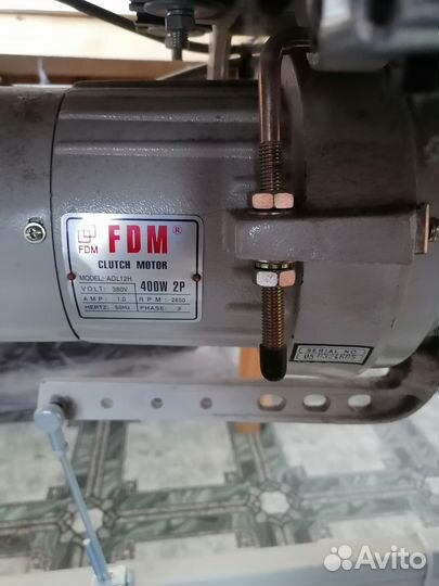 Швейная машина typical