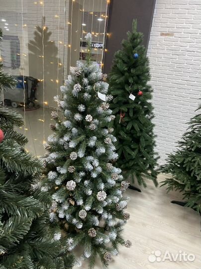 Елка искусственная