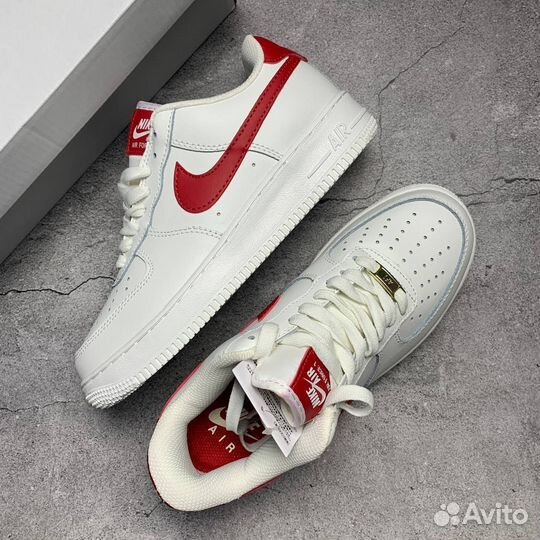 Nike Air Force 1 Low '07 White Noble Red